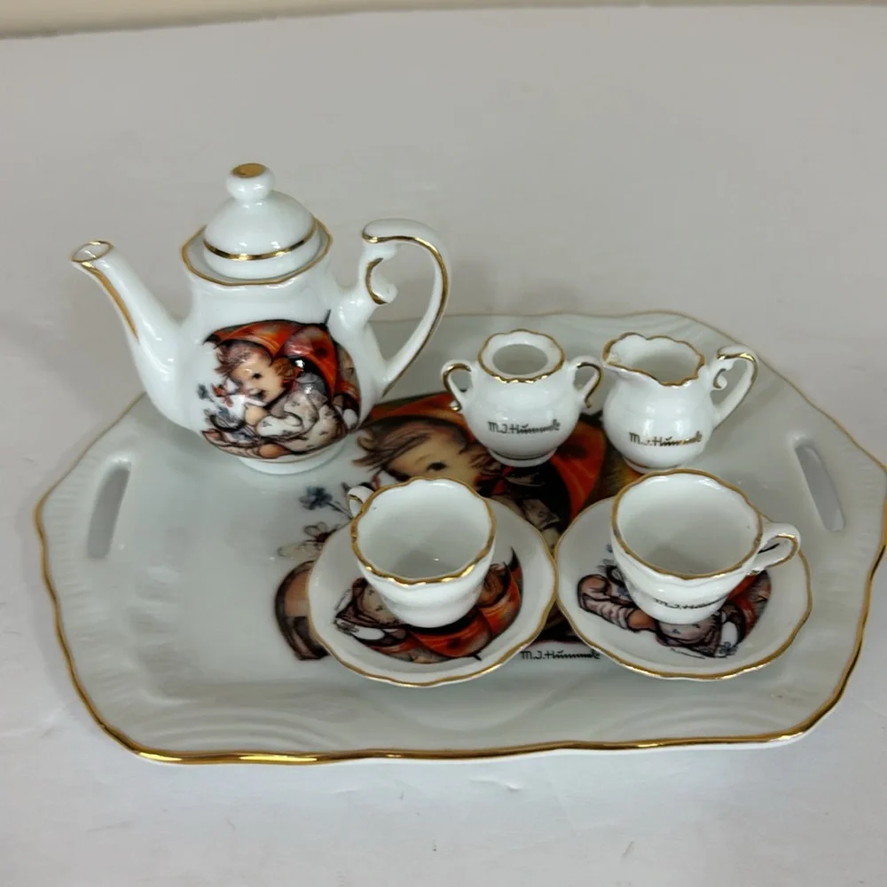 M J Hummel Umbrella Girl Mini Tea Set Reutter Porzellan Goebel Germany - Picture 11 of 12